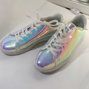 Holographic Shoes